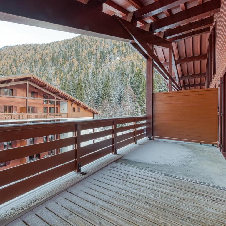 Appartement LE BUET skis aux pieds, piscine & Spa - Appartement 2 Chambres - 17