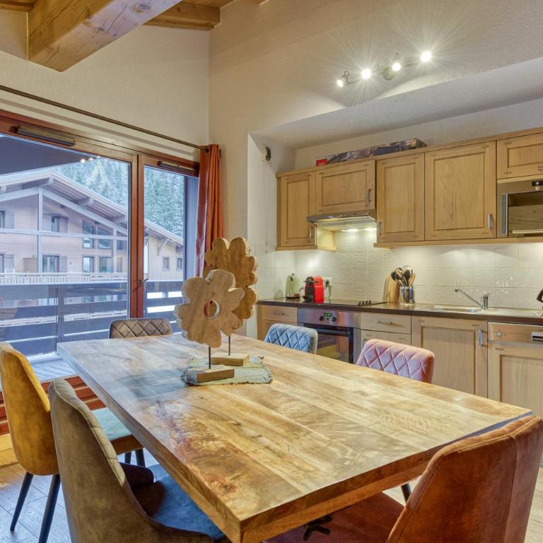 Appartement LE BUET skis aux pieds, piscine & Spa - Appartement 2 Chambres - 5