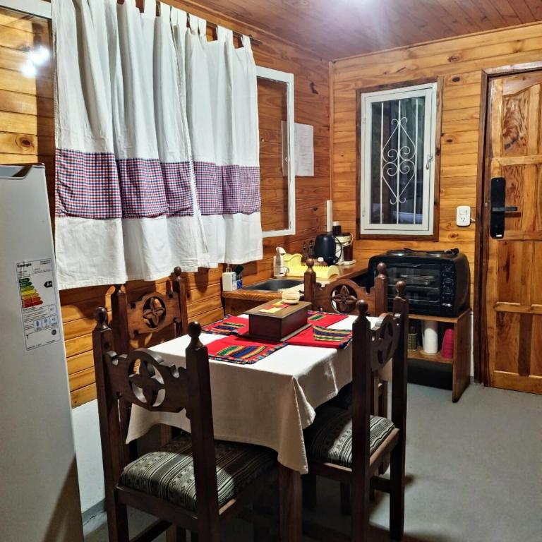La Casita de Pichon - Two-Bedroom House - 7