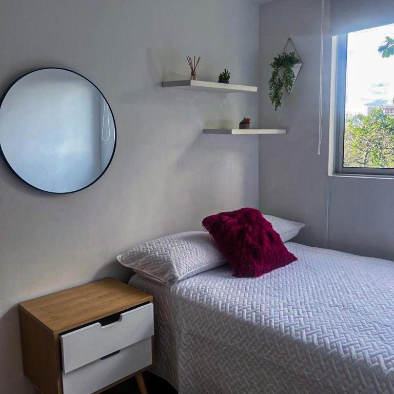 Ubicación privilegiada, lujo y confort en Armenia - Apartamento de 3 dormitorios - 45