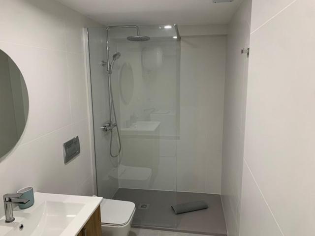 Las Flores tres - One-Bedroom Apartment - 6