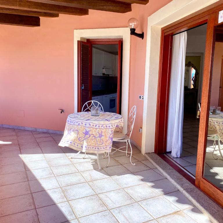 ISA - Luxury apartment Ginepro sea view with common swimming pool just 50 mt from the beach - Appartamento con 1 Camera da Letto e Vista Mare - 12