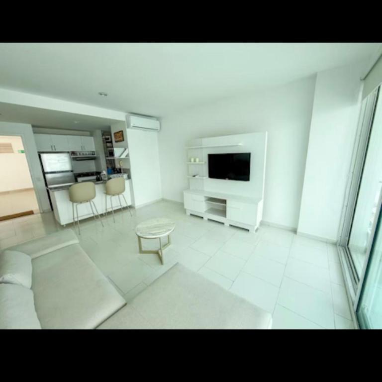 Modern and comfortable - One-Bedroom Apartment - 3