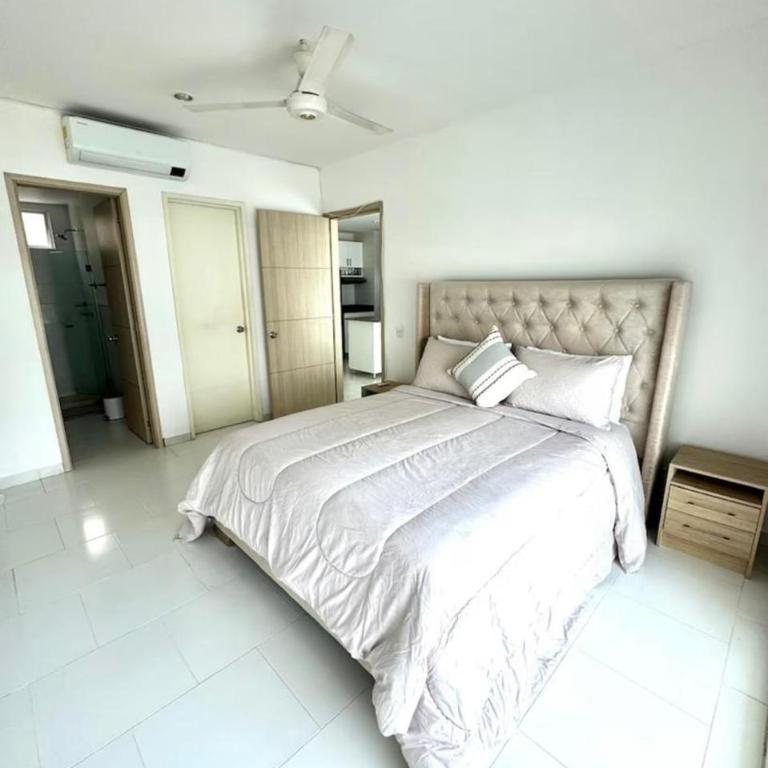 Modern and comfortable - One-Bedroom Apartment - 9