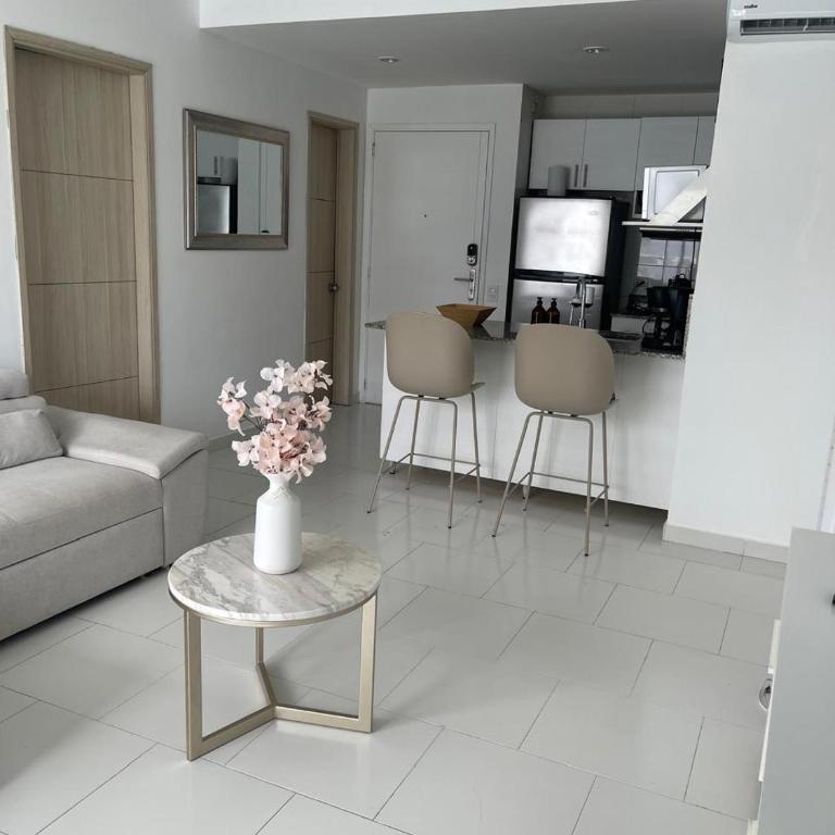 Modern and comfortable - One-Bedroom Apartment - 13