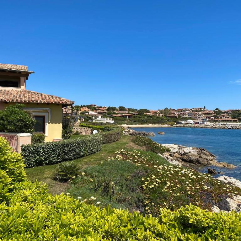 ISA - Luxury apartment Ginepro sea view with common swimming pool just 50 mt from the beach - Appartamento con 1 Camera da Letto e Vista Mare - 2