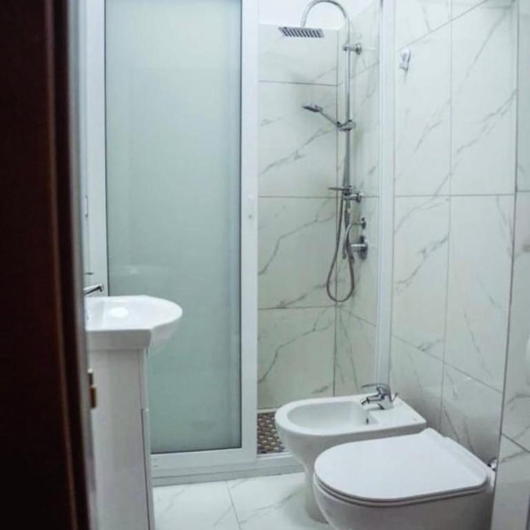 Silvana House - Camera Familiare con Balcone - 5