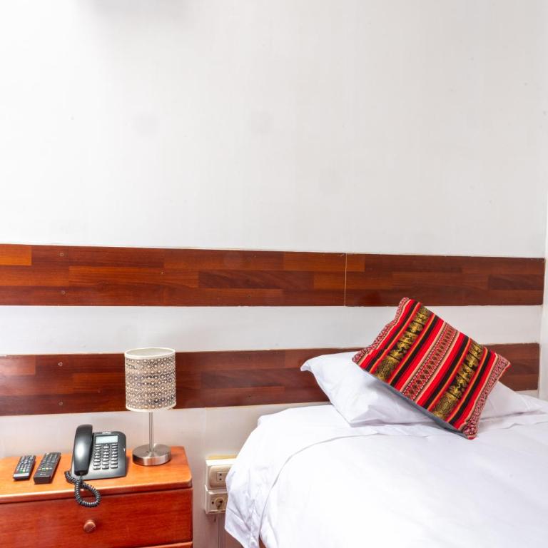 HOTEL PALACE DIAZ inn - Deluxe Double or Twin Room - 2