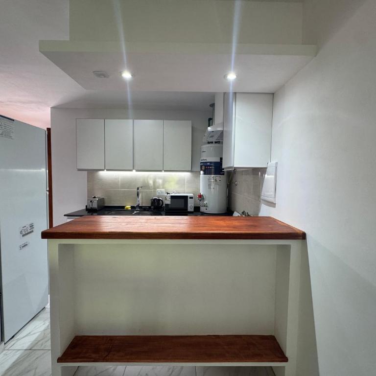 La Roca - One-Bedroom Standard Apartment - 4