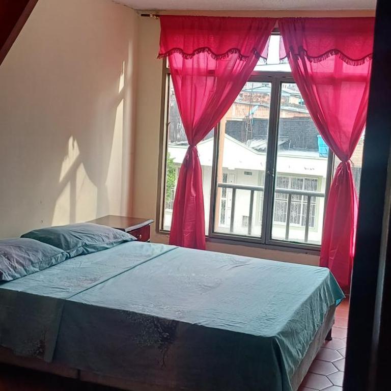 HERMOSA Habitación - Habitación Doble con baño compartido - 1