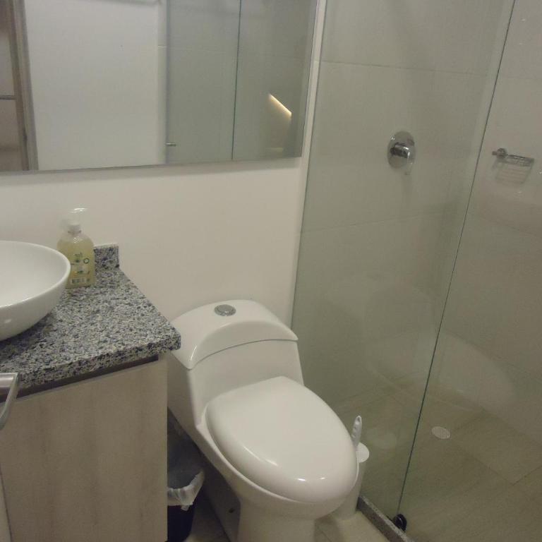 Hermoso apartamento nuevo en Laureles, norte de Armenia cerca al centro comercial portal del Quindio - Two-Bedroom Apartment with Balcony - 11