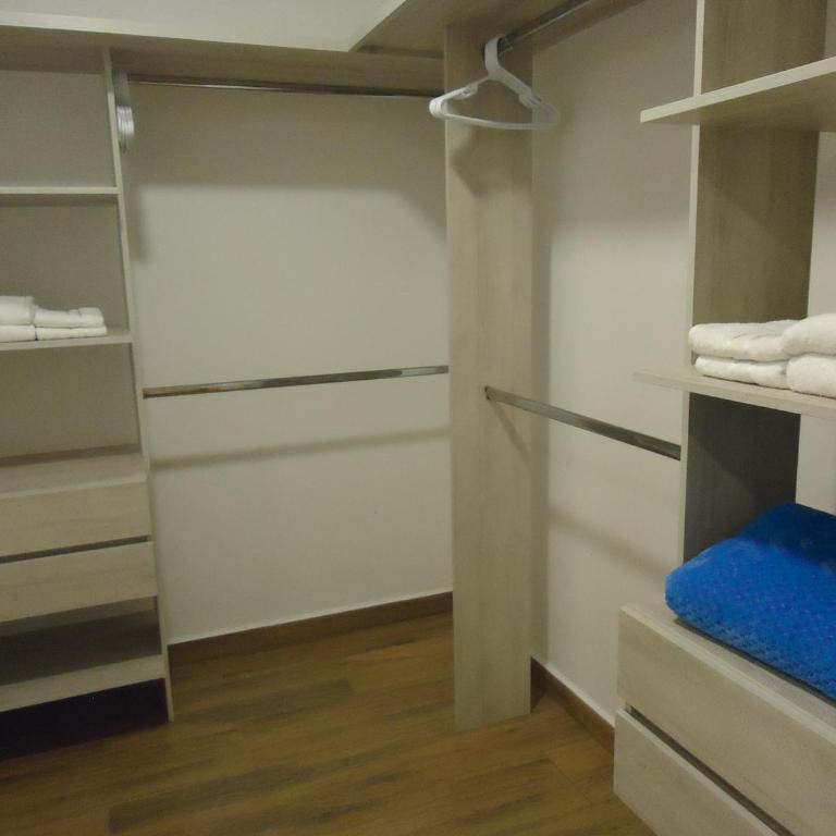 Hermoso apartamento nuevo en Laureles, norte de Armenia cerca al centro comercial portal del Quindio - Two-Bedroom Apartment with Balcony - 16