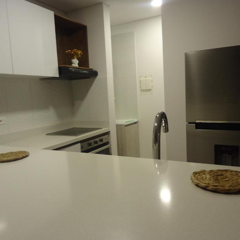 Hermoso apartamento nuevo en Laureles, norte de Armenia cerca al centro comercial portal del Quindio - Two-Bedroom Apartment with Balcony - 23