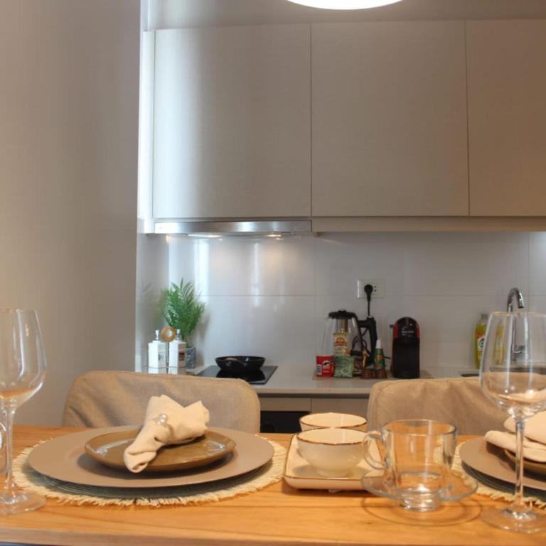 More deluxe sol - One-Bedroom Apartment - 11
