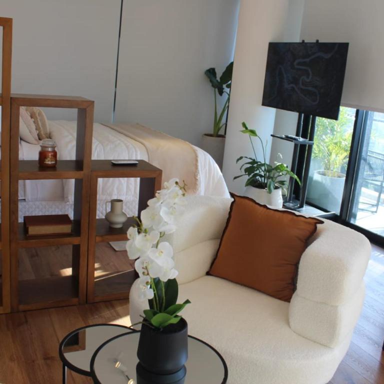 More deluxe sol - One-Bedroom Apartment - 22