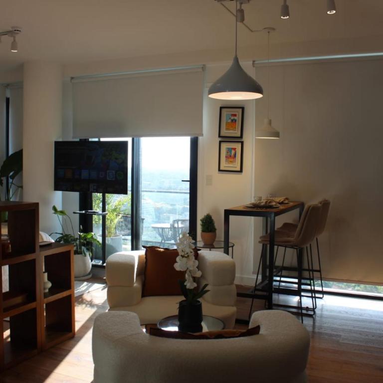 More deluxe sol - One-Bedroom Apartment - 27