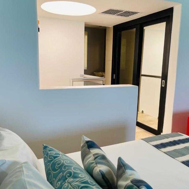 Seashore Apartment Cancun - Studio Apartment with Sea View - 7