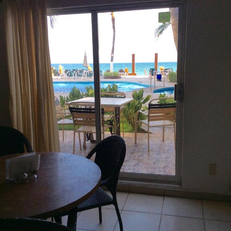 Suites Atlas - Ocean Front - Suite de 2 dormitorios con vistas al mar - 10