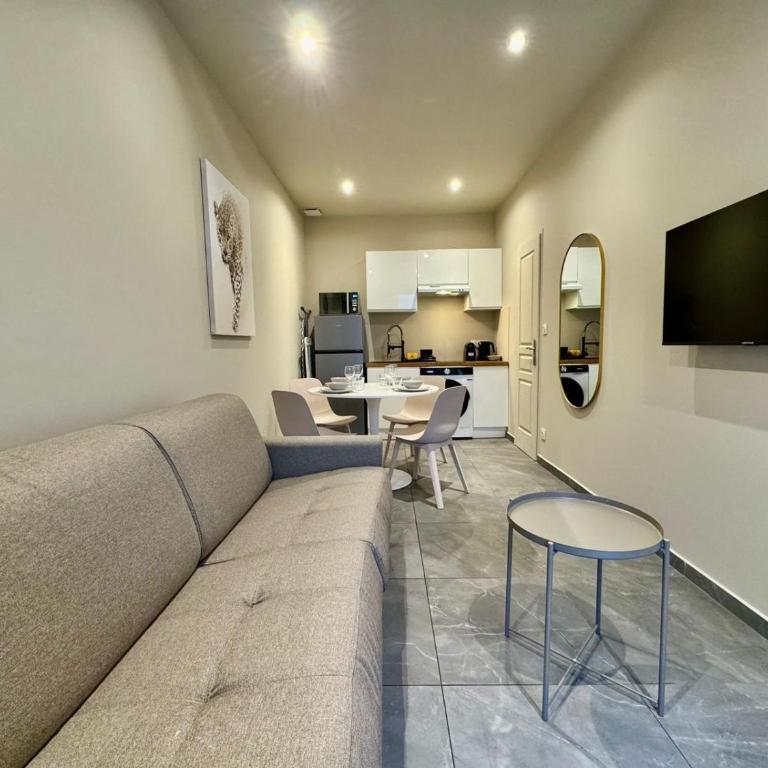 The jaguar of the skyscrapers - part dieu - medipole - Two-Bedroom Apartment - 13