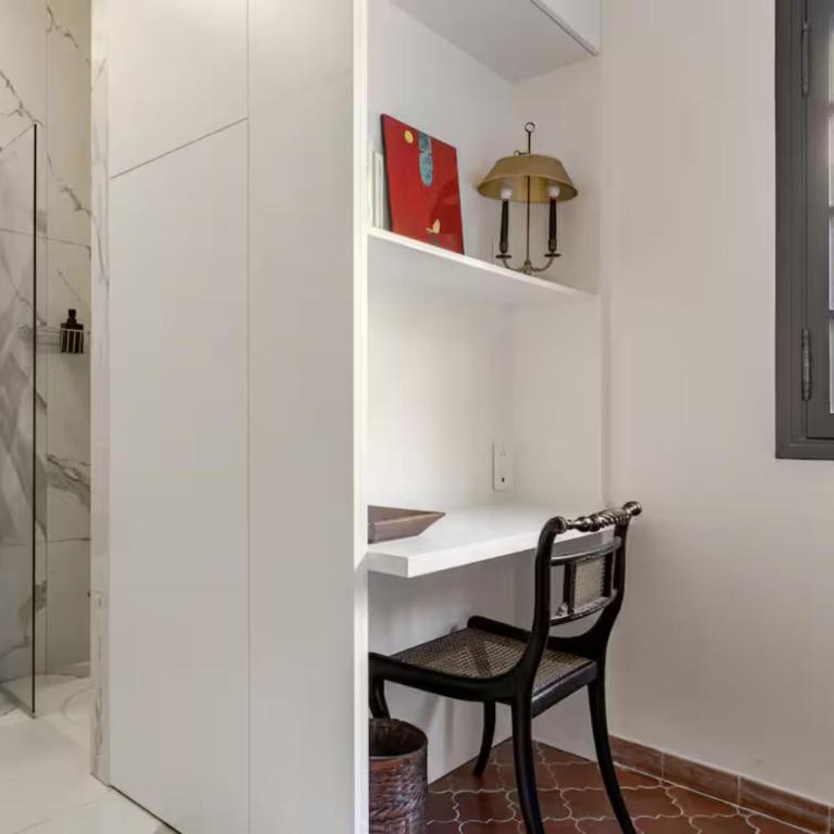 Villa, piscine et vue mer exceptionnelle à Nice - Maison 4 Chambres - 30