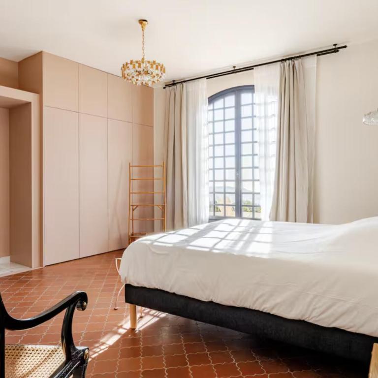 Villa, piscine et vue mer exceptionnelle à Nice - Maison 4 Chambres - 58