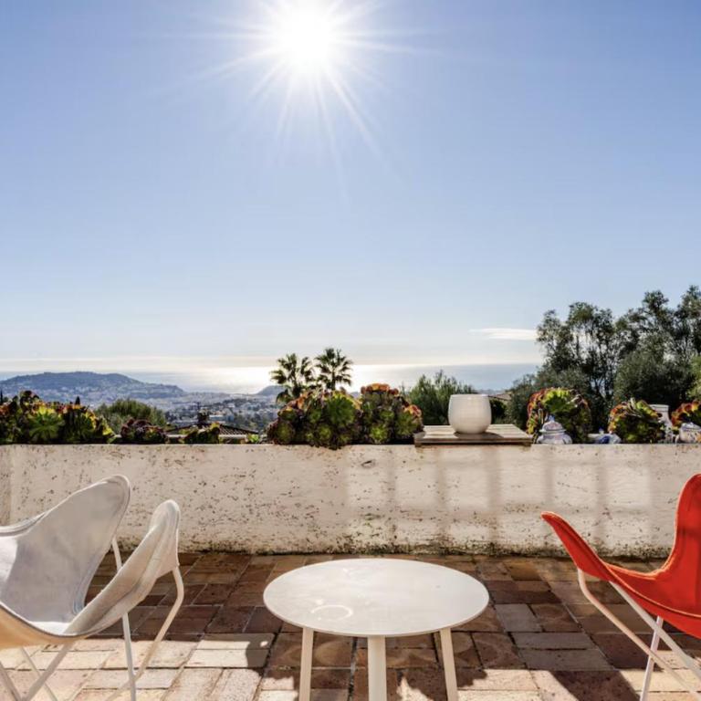 Villa, piscine et vue mer exceptionnelle à Nice - Maison 4 Chambres - 8