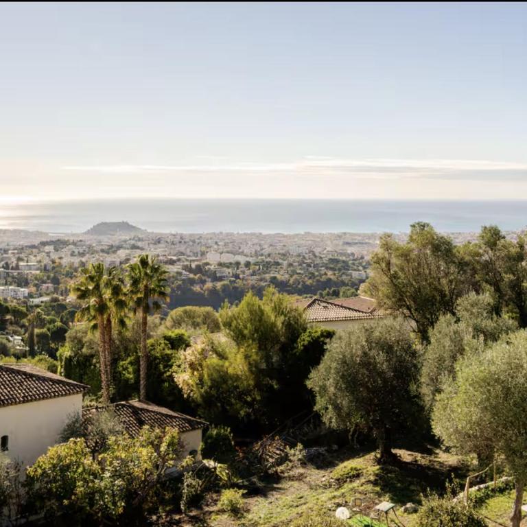 Villa, piscine et vue mer exceptionnelle à Nice - Maison 4 Chambres - 5