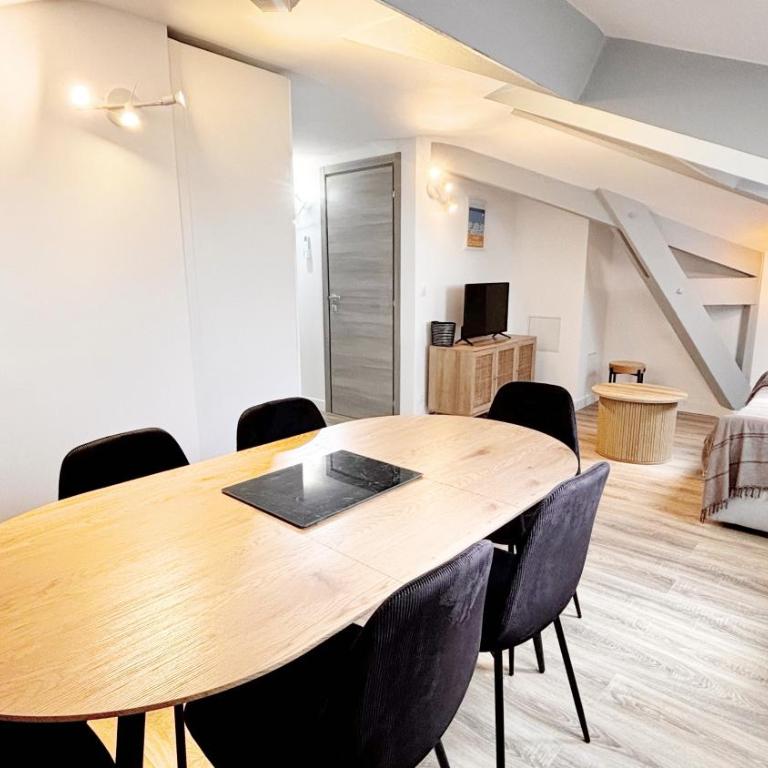 Proche gare, 5min Plage du Midi, T3, 6 personnes By Palmazur Vacances - Apartment mit 2 Schlafzimmern - 4