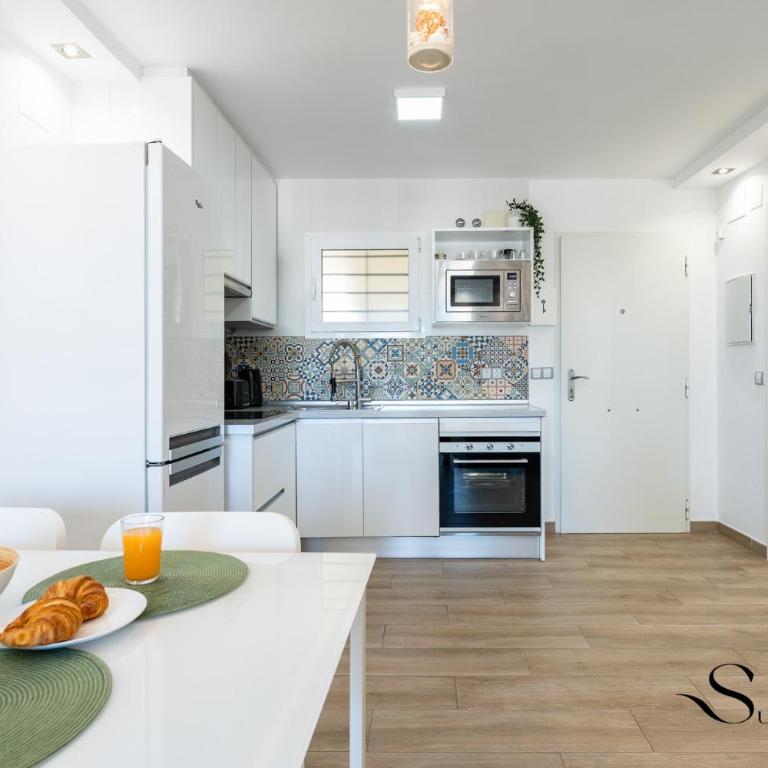 Beach Stay with Terrace & Sea View REF050 - Apartamento con vistas al mar - 8