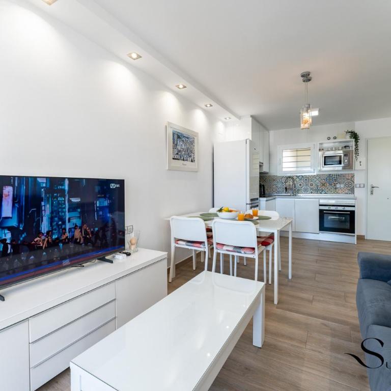Beach Stay with Terrace & Sea View REF050 - Apartamento con vistas al mar - 22