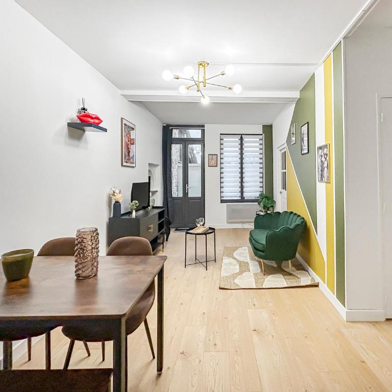T2 rénové avec terrasse, spa et charme central - Appartement 1 Chambre - 10