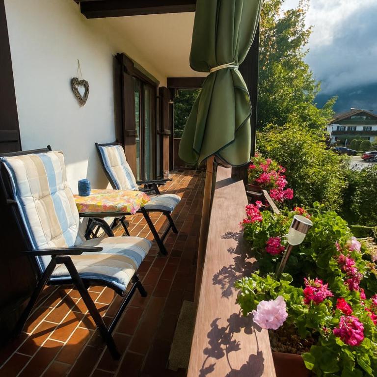 Hardi's Hotel - Apartment mit Blick auf die Berge - 3