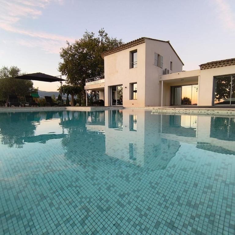 Villa contemporaine 170 m2 havre de paix piscine - Villa - 2
