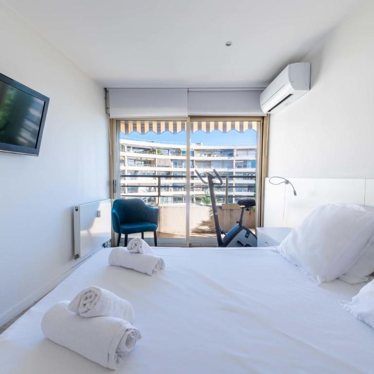 2-Br Panoramic Sea View & Beach Access - Appartement - 25