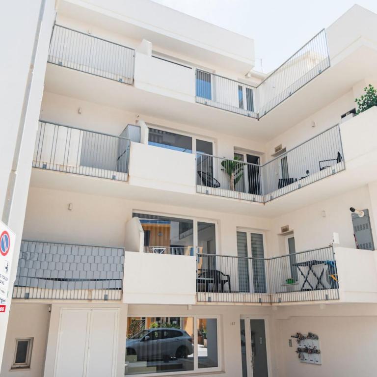 Elegante appartamento ristrutturato a pochi passi dal mare e dal centro - Appartement 1 Chambre - 12