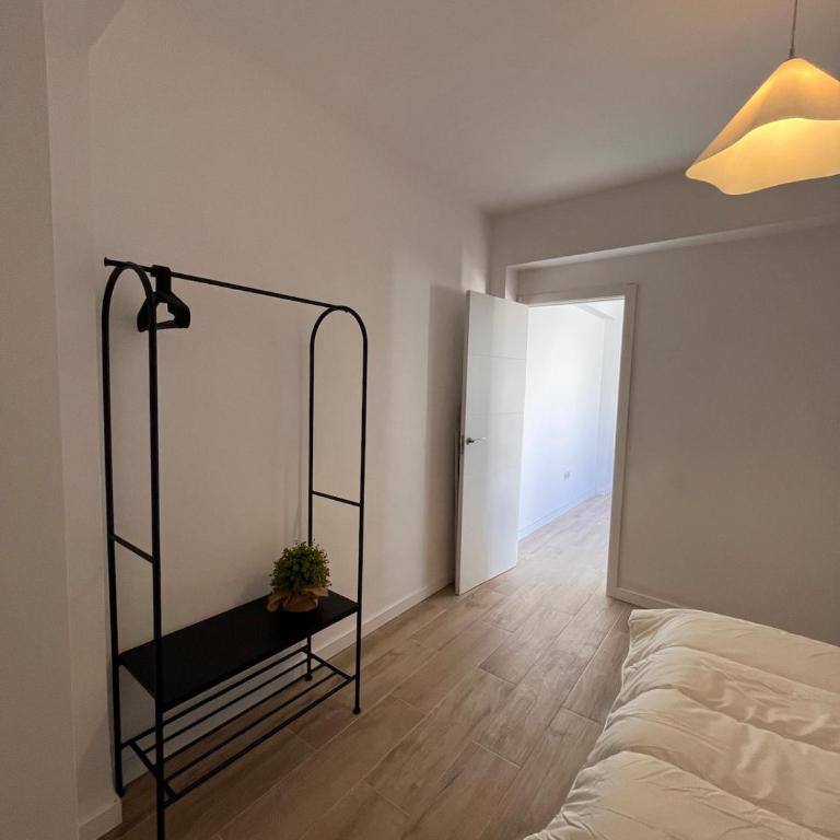 Apartamento moderno en Almería centro - Two-Bedroom Apartment - 7