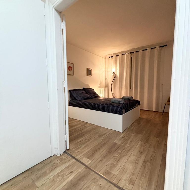 Tour Eiffel ,Champs-Élysées, Flandrin - Appartement 2 Chambres avec Terrasse - 8