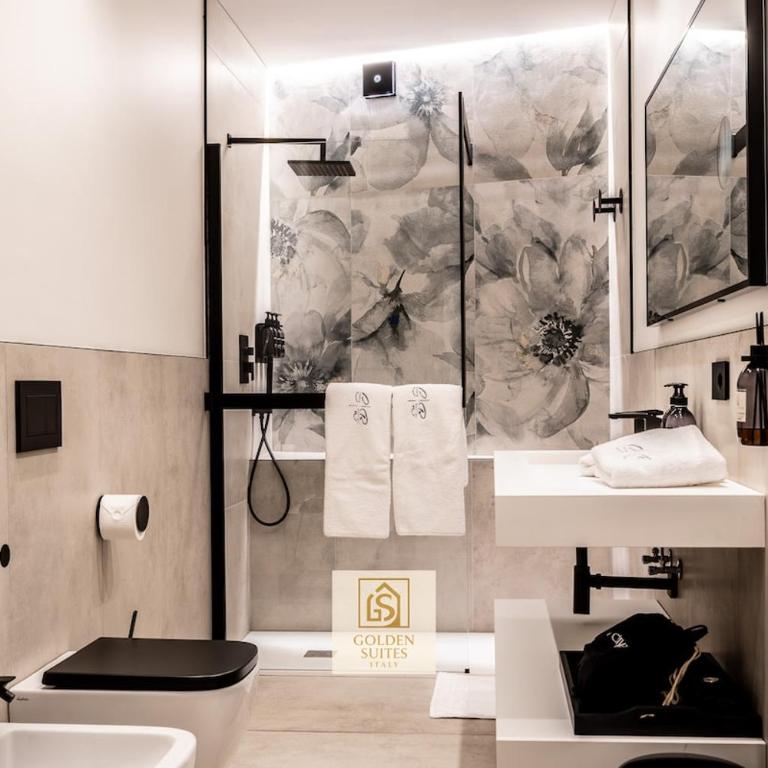 GoldenSuitesItaly Duomo Luxury Apartment 1 - One-Bedroom Apartment - 47