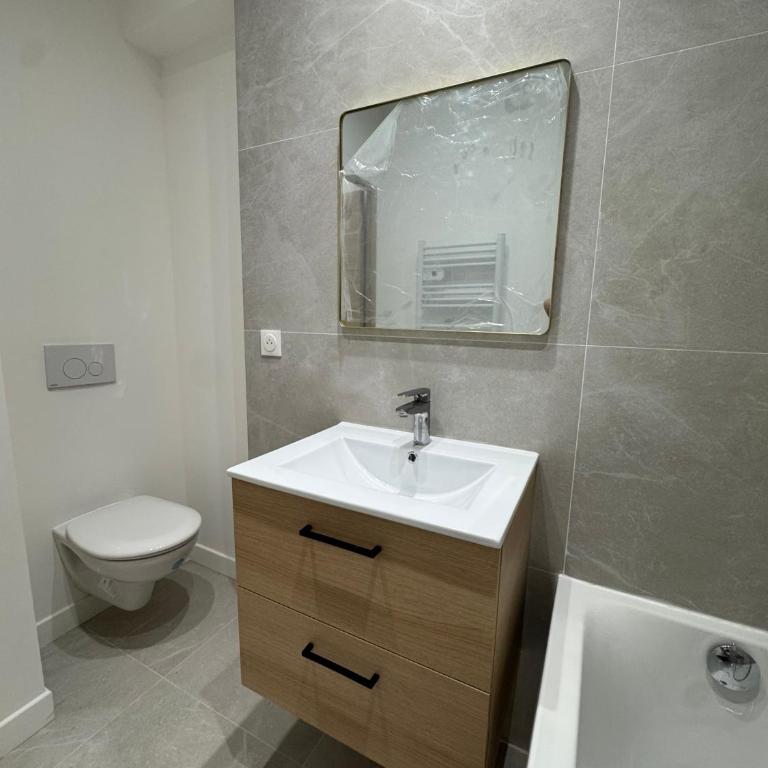 ROUGUIERe - Apartment mit 3 Schlafzimmern - obere Etage - 17