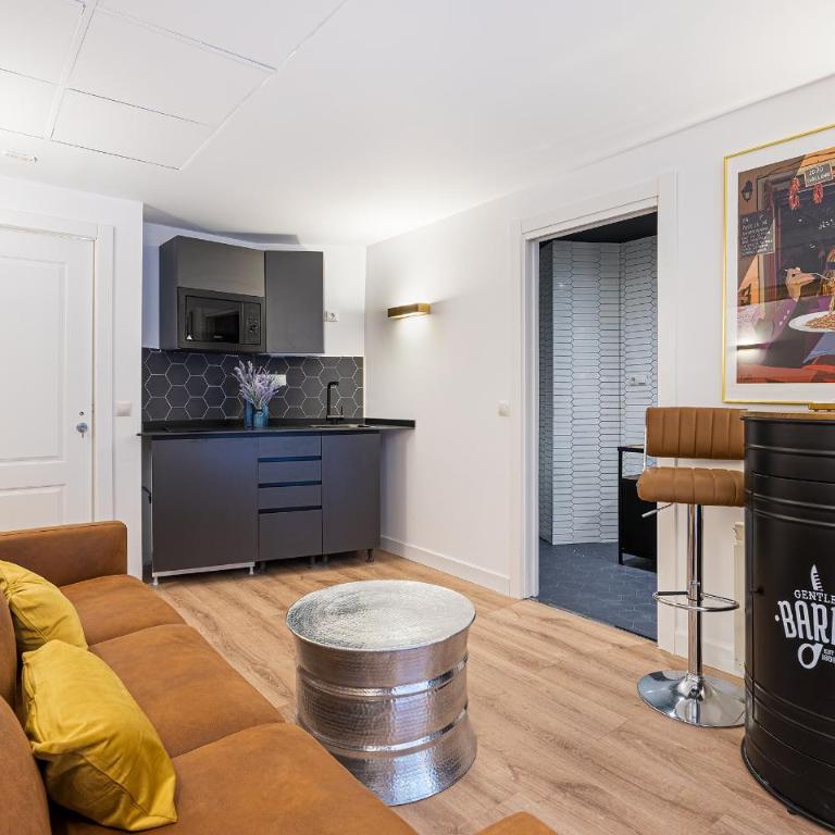 ºººIM La Latina-City Centre-WiFi-AC-SmartTVººº - Apartment - 2
