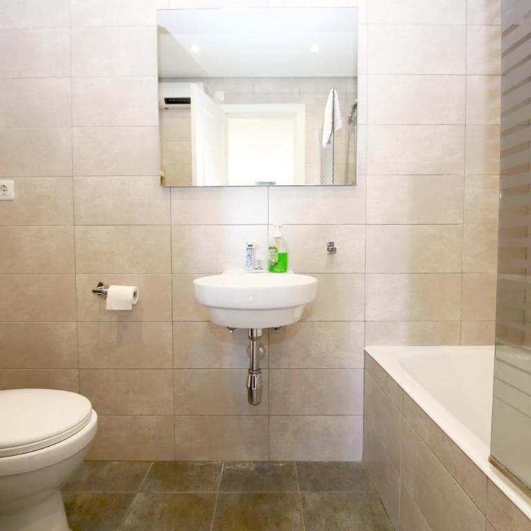 Estepona Port Apartment KIM - Apartamento de 2 dormitorios - 7