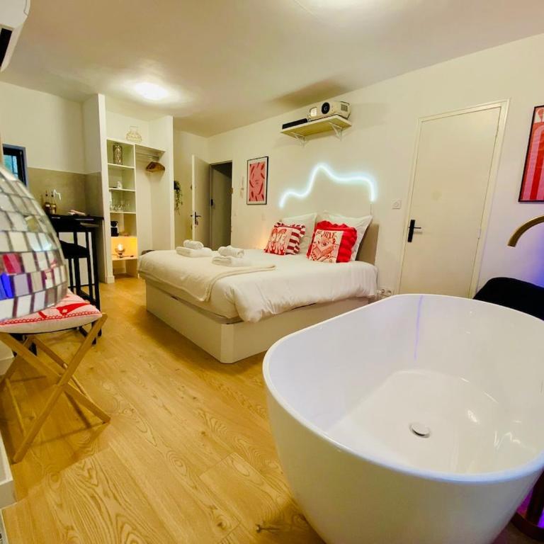 "Pandora" Suite romantique au coeur de Sète - Apartamento de 1 dormitorio - 11