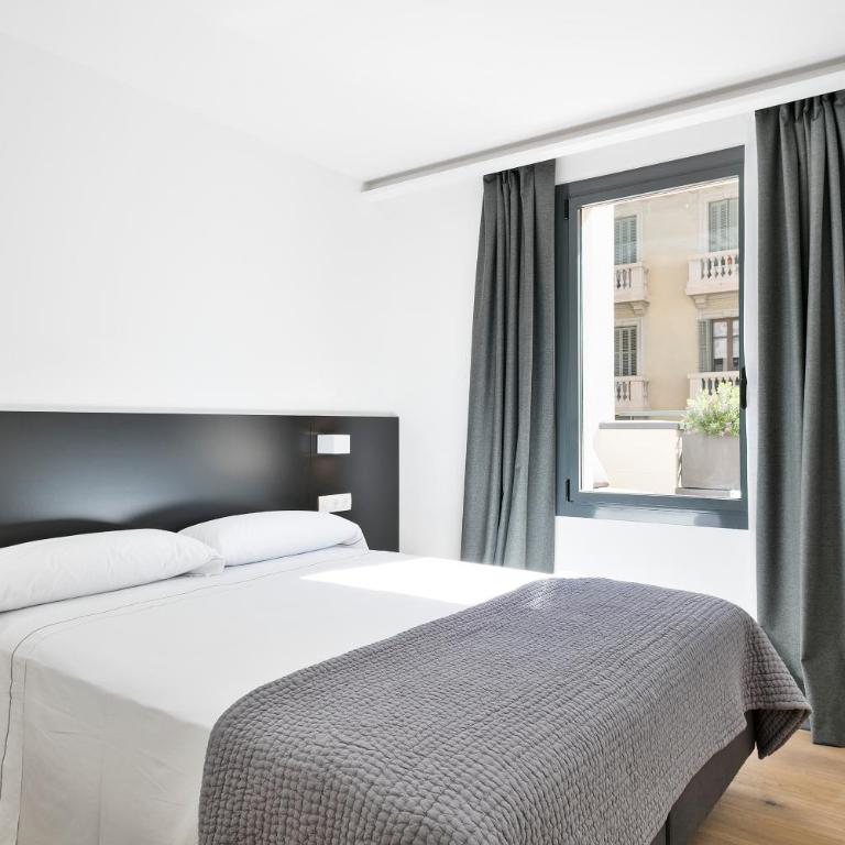 Murmuri Residence Mercader - Luxury two-Bedroom Apartment with Terrace - 11