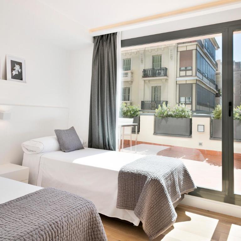 Murmuri Residence Mercader - Luxury two-Bedroom Apartment with Terrace - 19