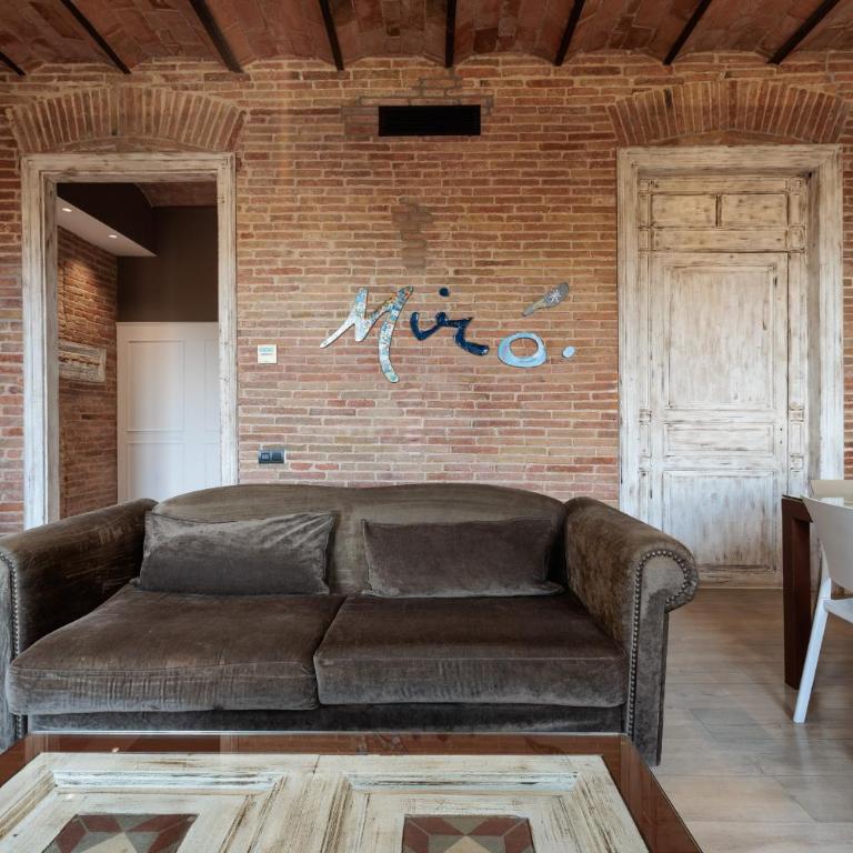 Enjoybcn Miro Apartments - Deluxe Apartment - 17