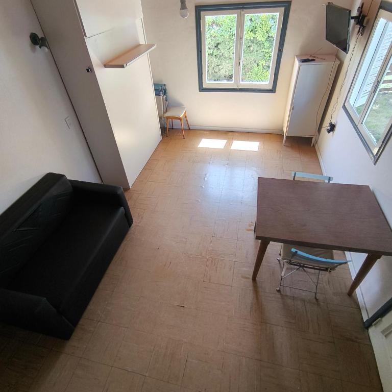 Casita funcional en Claromeco - Casa con 1 dormitorio - 3