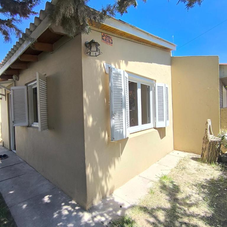 Casita funcional en Claromeco - One-Bedroom House - 1