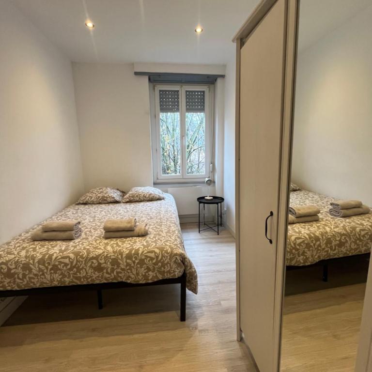 Le 12 - Joli F2 neuf, Mulhouse centre - stationnement gratuit - Apartamento de 1 dormitorio - 18