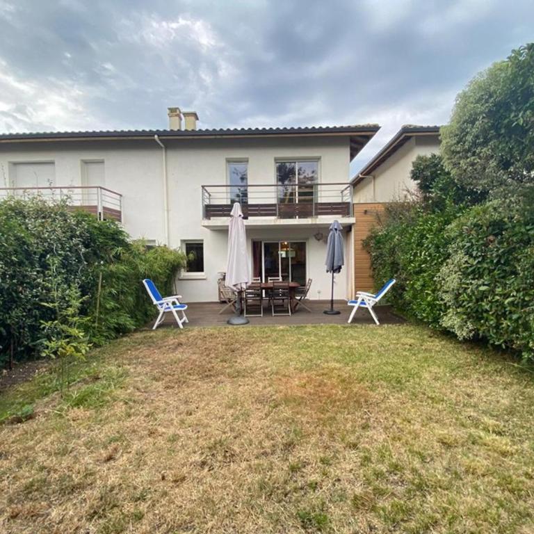 Maison à deux pas de la plage avec jardin et parking - FR-1-413-86 - Maison de Vacances (6 Adultes) - 12