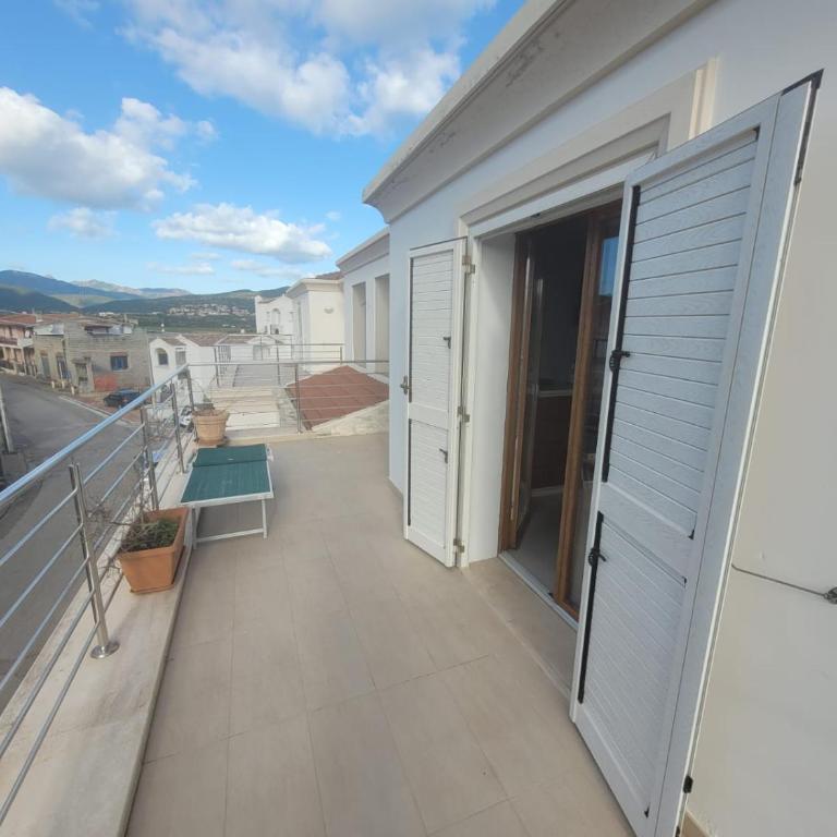 H41 Attico in centro - Appartamento con 2 Camere da Letto - 11